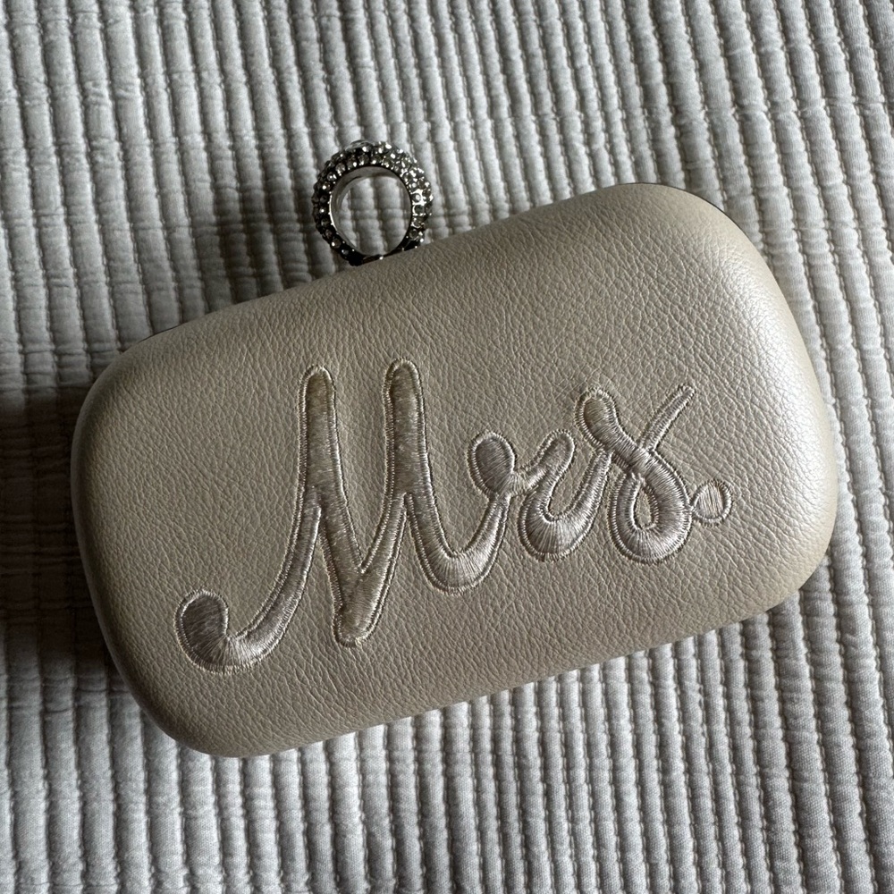 Mrs Wedding Clutch